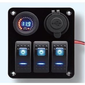 Bryterpanel m/voltmeter og USB uttak 3-veis. 