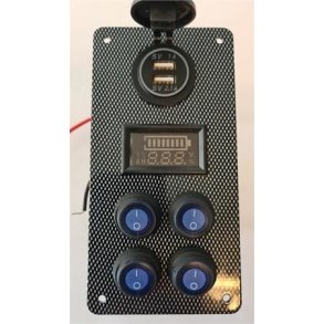 Bryterpanel m/voltmeter og USB uttak 4-veis