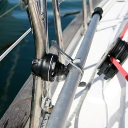 Railblaza Halvmneholder 35mm Sort.