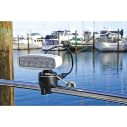 Railblaza StarPort m/12V uttak. Med vanntett str�muttak 12V / 3A