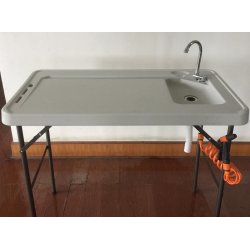 Fiske/slye bord m/vask og spyleslange