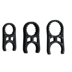 Klemme for Badestige. Plastklemme for badestige.