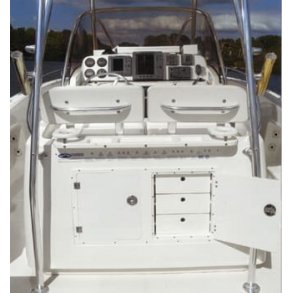 Plastplater og teakimitasjon